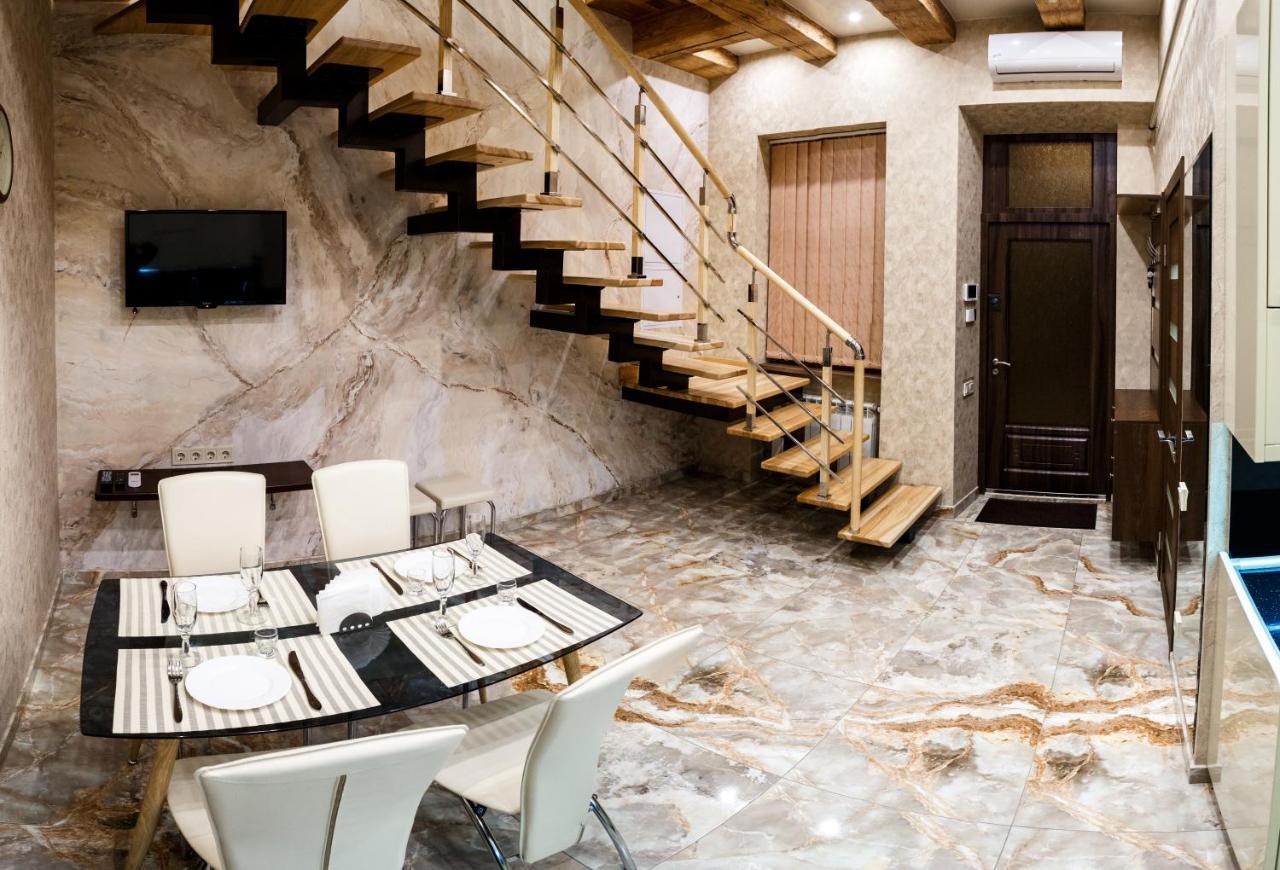 Apartments "The Cultural Capital" Vip Львів Екстер'єр фото