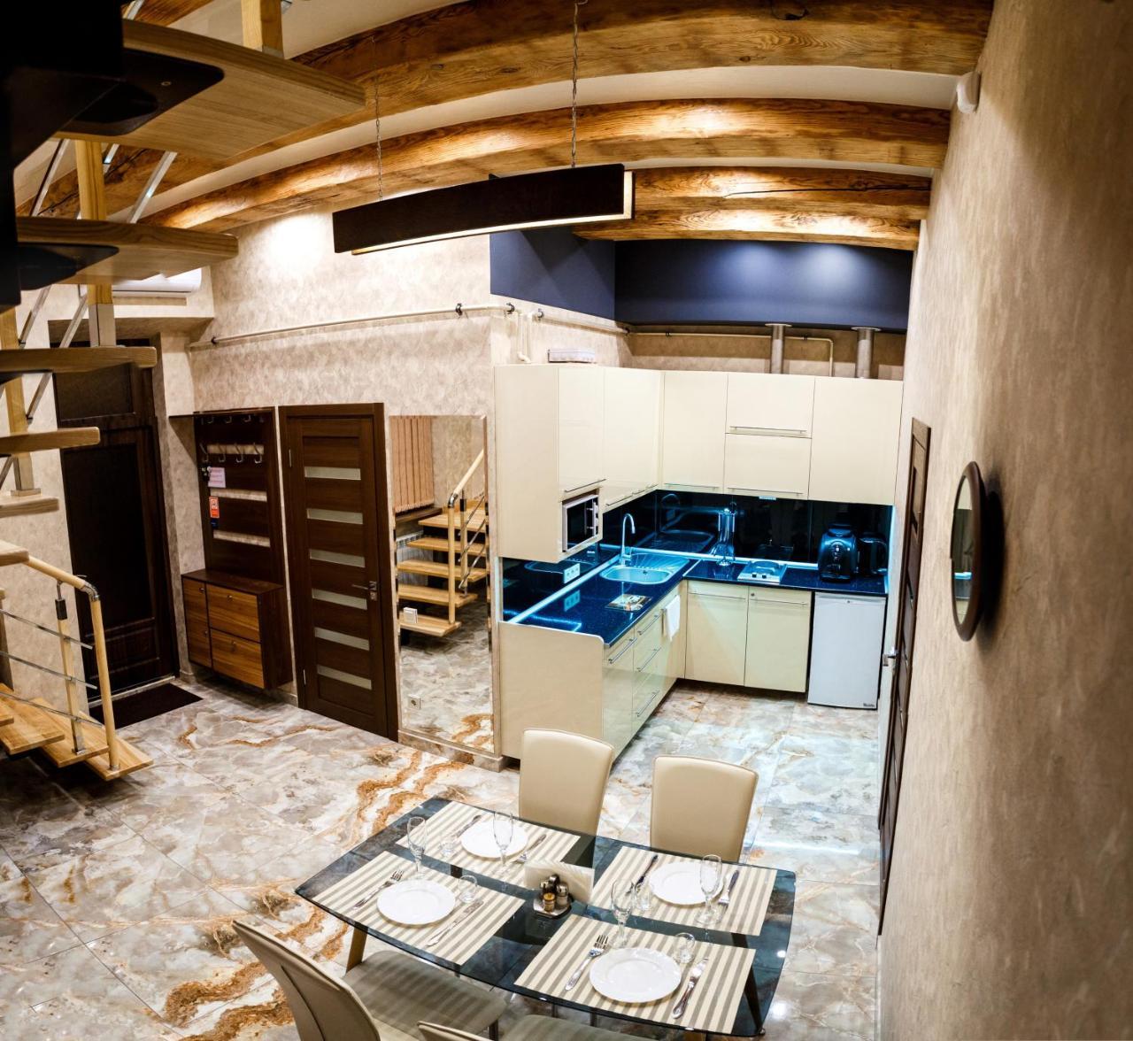 Apartments "The Cultural Capital" Vip Львів Екстер'єр фото